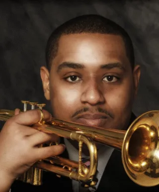 Ansyn Banks Headshot