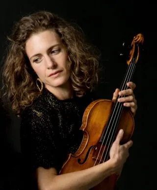 Melanie Clapiès violinist