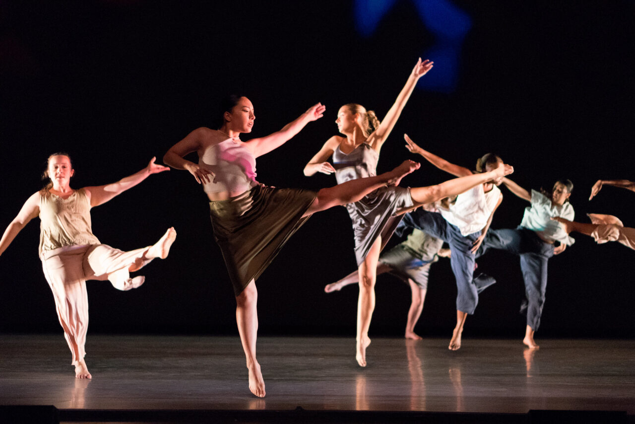 Future Cake choreographed by Tere O'Connor, February Dance 2022. Photo by Natalie Fiol.