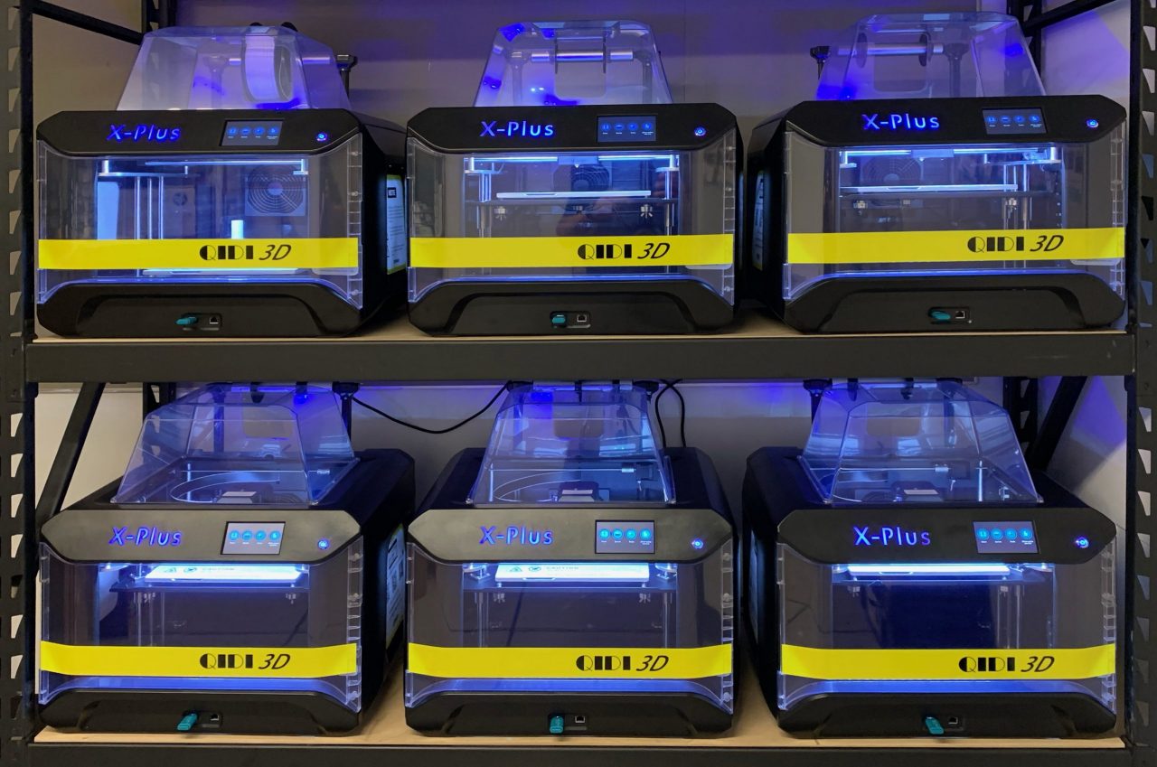 Six 3D printers 