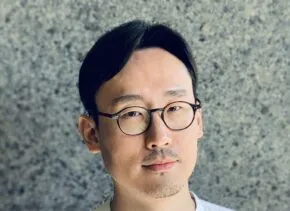 Headshot of Kuhn Lee 