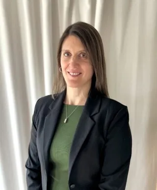 Julie Zook headshot 