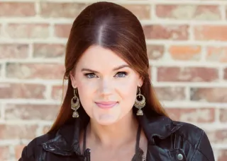 Head Shot of Dawn Zalkus