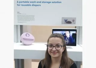 Adele Rehkemper with Vask display