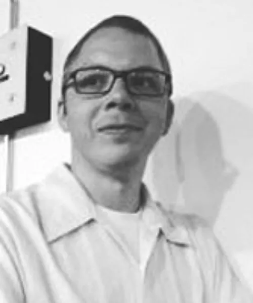 Portrait of Kevin Hamilton
