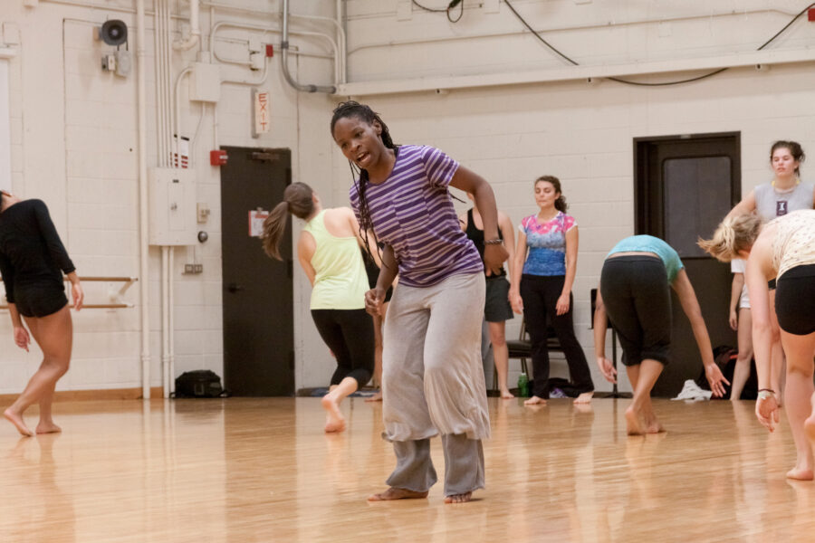 Ni'ja Whitson leading class