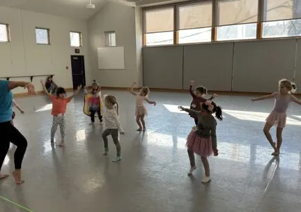 kids dancing in class