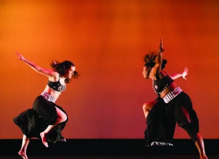 Anna Lillig (BFA ’25) and Genesis Medious (BFA ’24) in Assistant Professor Dr. C. Kemal Nance’s Haba Na Haba Hujaza Kibaba