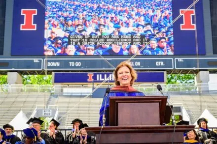 Jeanne Gang delivering Commencement speech